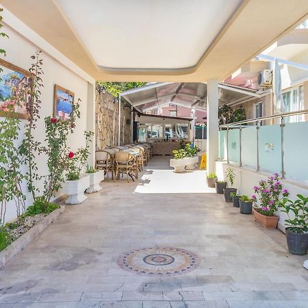 Apartments Near To City Center And Beach 말마리스 외부 사진